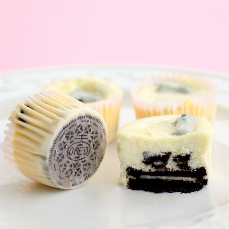 Oreo Cookies and Cream Cheesecakes Recipe