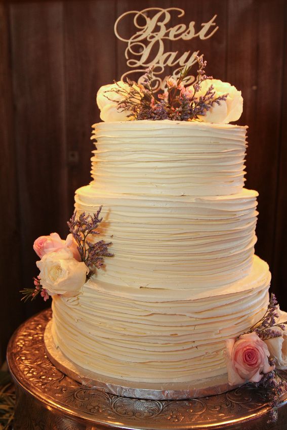 Rustic Buttercream Wedding Cake