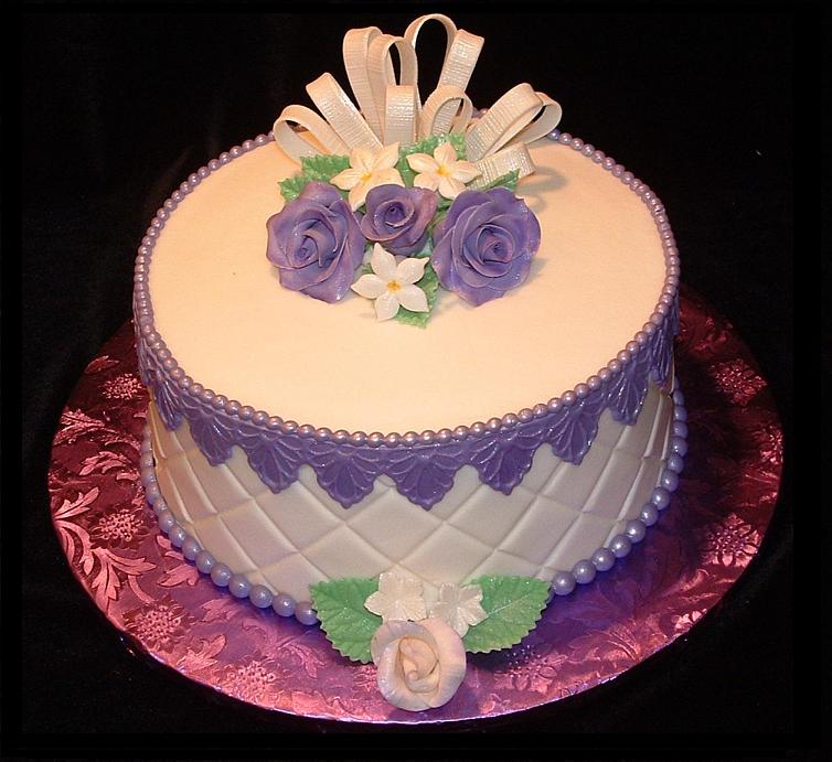 Unique Birthday Cakes with Purple Roses