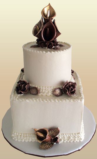 2 Tier Buttercream Wedding Cake with Calla Lilies Images