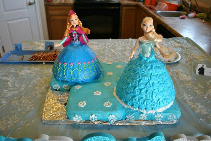 Anna Elsa Cake and Cake