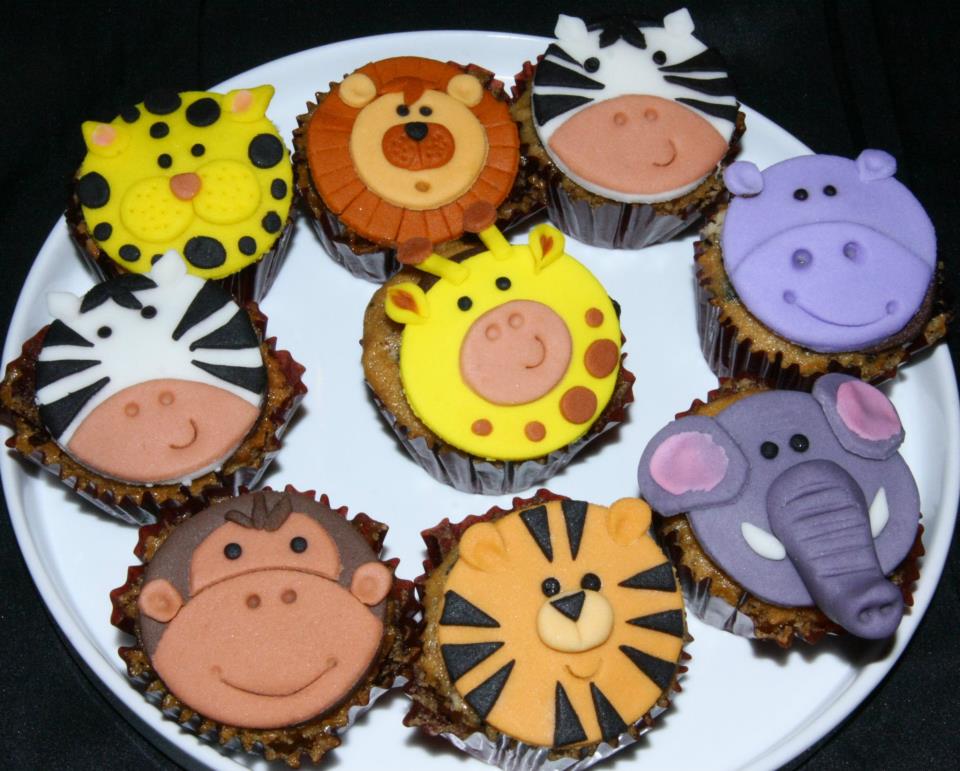 Baby Safari Cupcake Cake