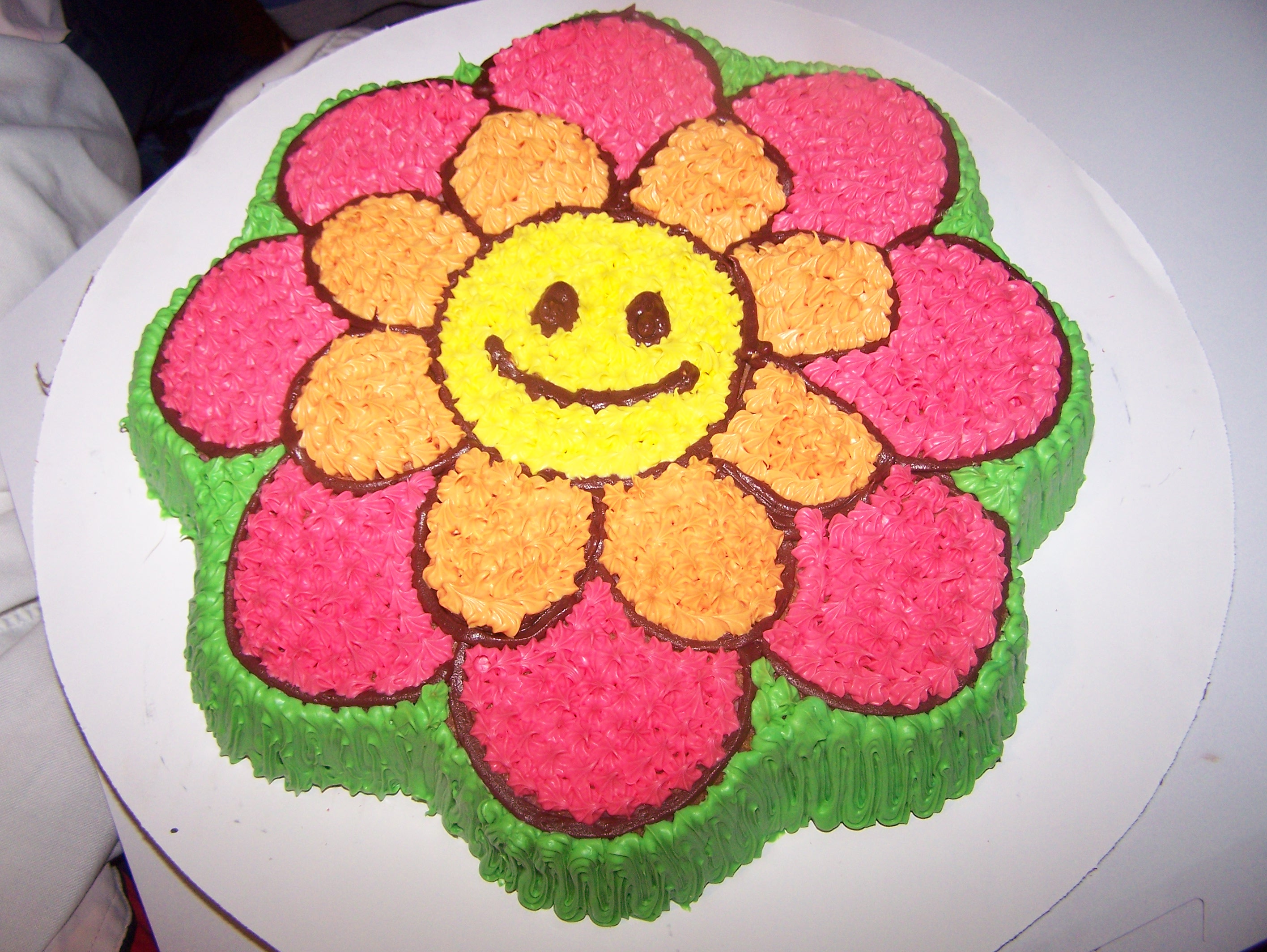 Birthday Cake Shaped Like Flowers