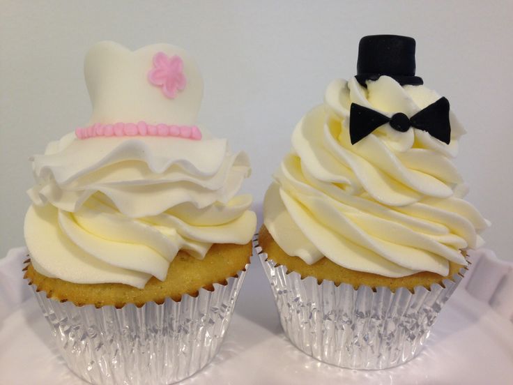 Bride and Groom Cupcakes Pinterest