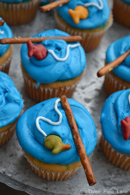 Cute Fishing Cupcakes