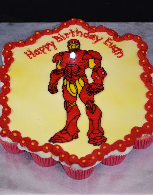 Iron Man Cupcake Cake