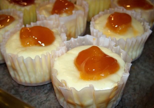 Mini Cherry Cheesecakes with Vanilla Wafers