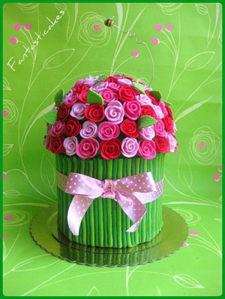 Most Beautiful Flowers Birthday Cakes