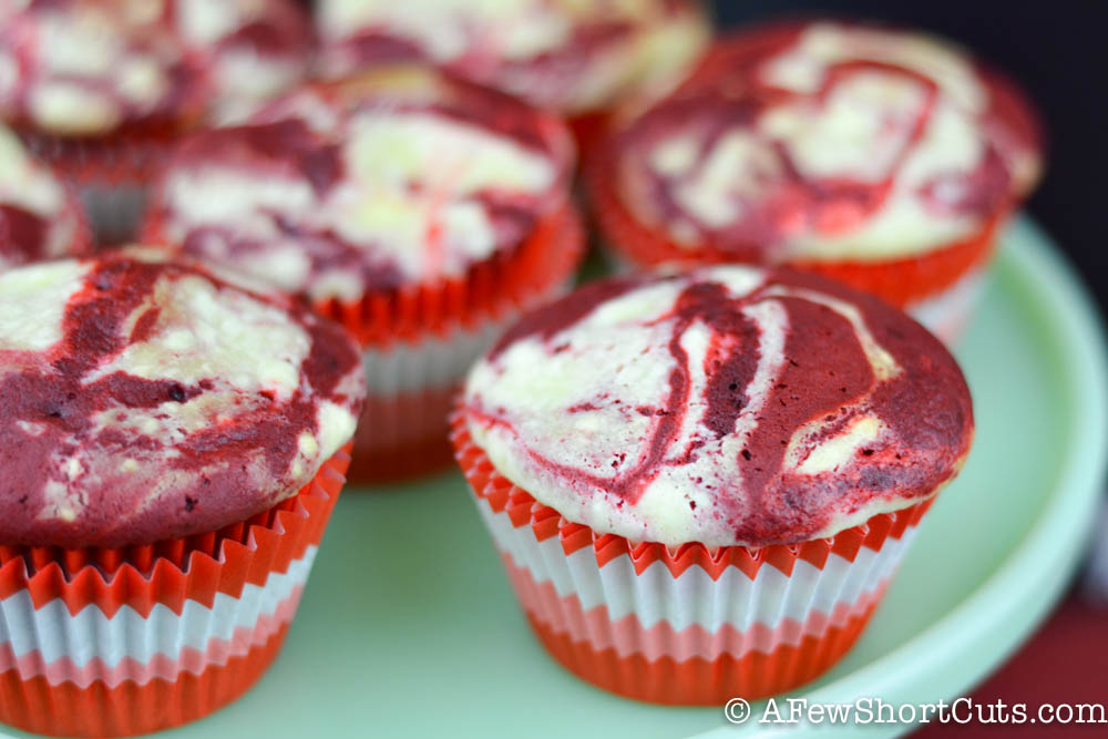 Red Velvet Swirl Cheesecake Cupcakes Recipe