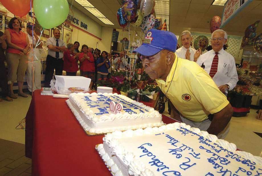 ShopRite Birthday Cakes