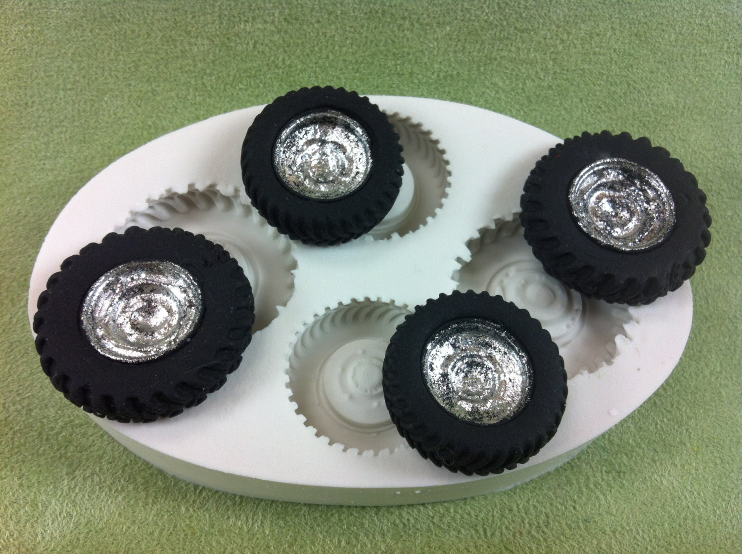 Silicone Fondant Mold Tire