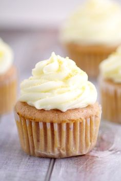 Strawberry Cream Cheese Cupcakes