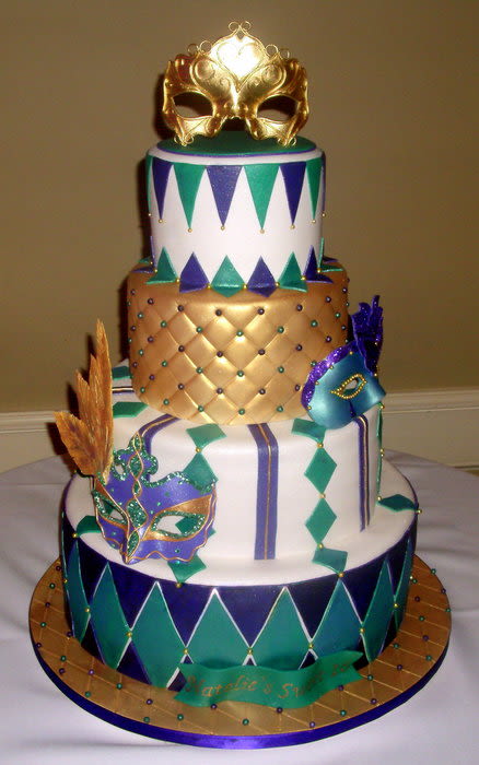 Sweet 16 Masquerade Cake