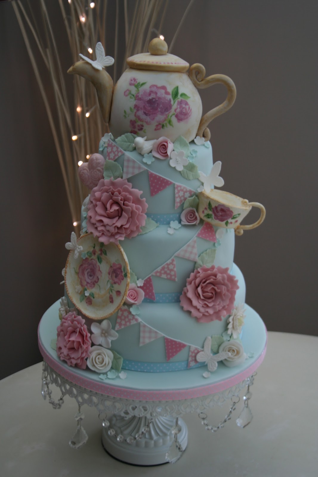 Vintage Teapot Cake