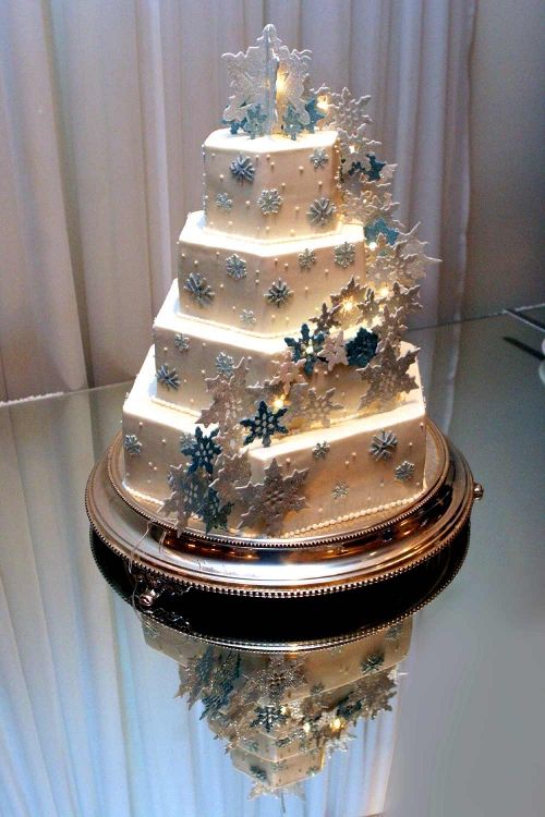 Winter Snowflake Wedding Cake