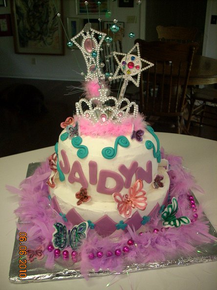 4 Year Old Girl Birthday Cake