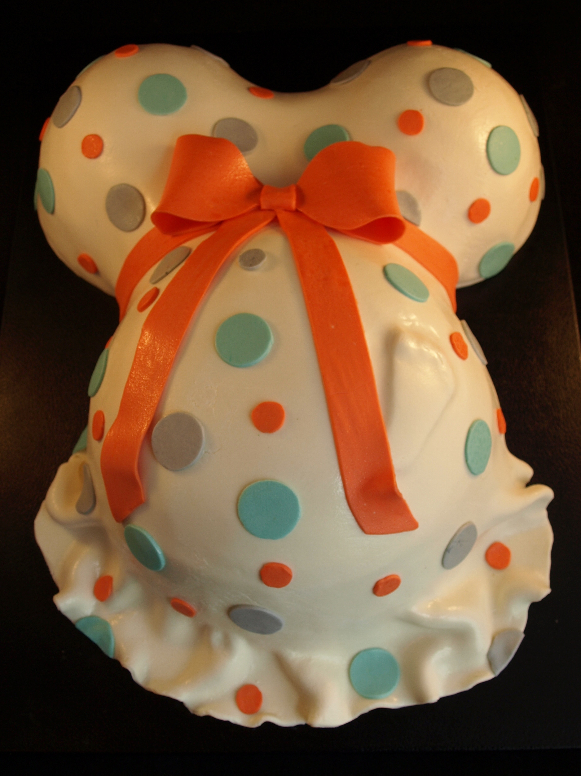 Baby Shower Cake Belly with Foot