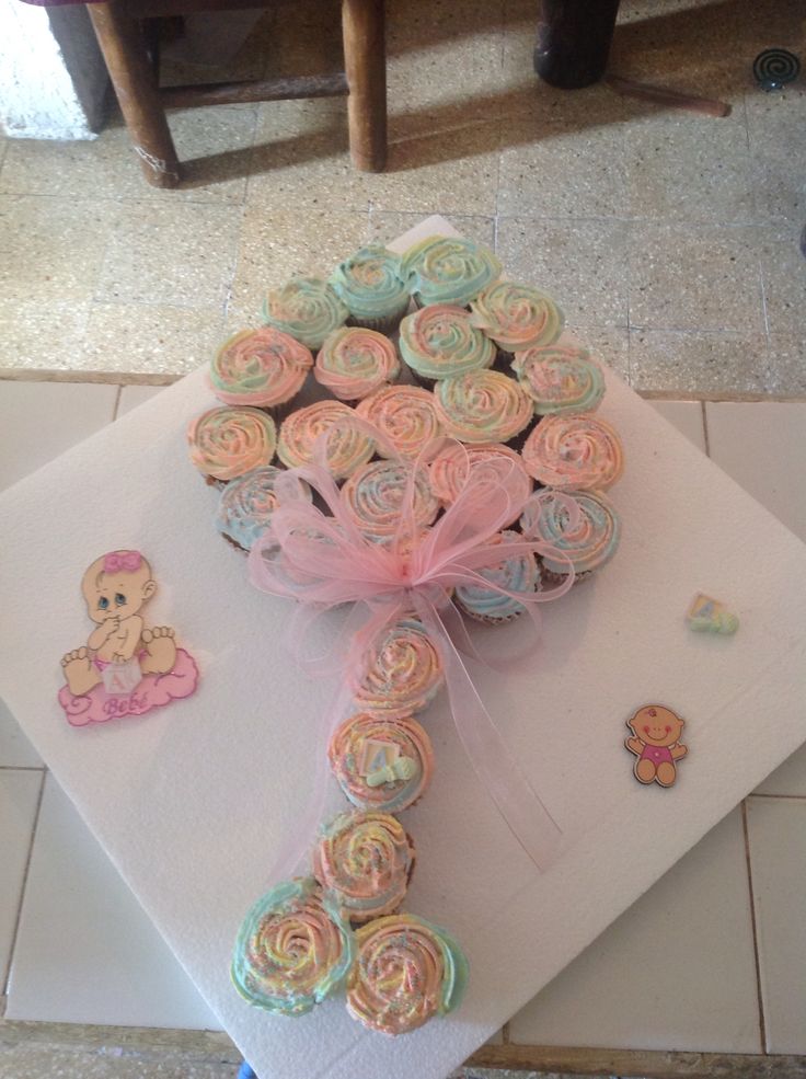 Baby Shower Cupcake Cake