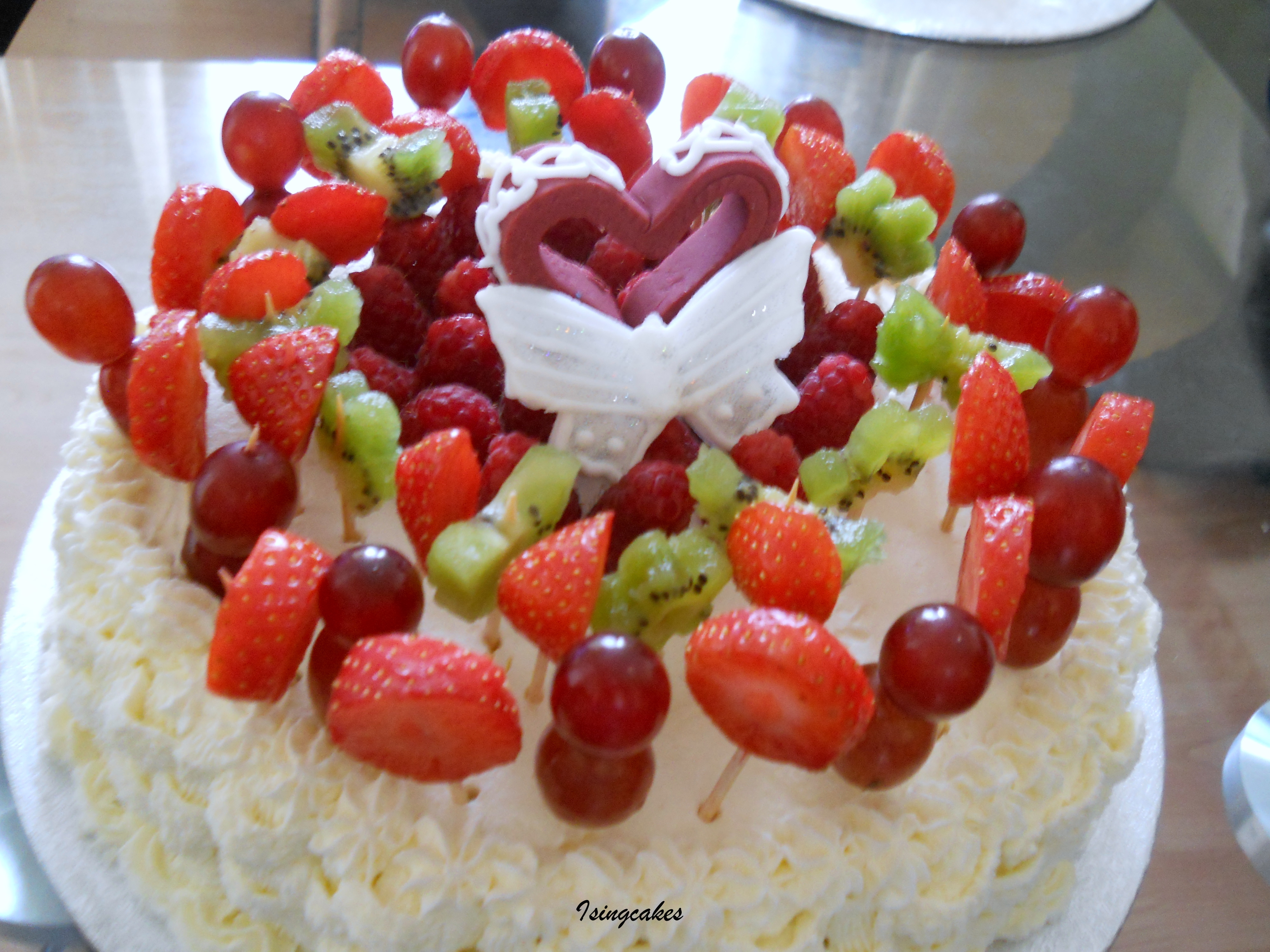 Fresh Fruit Cake