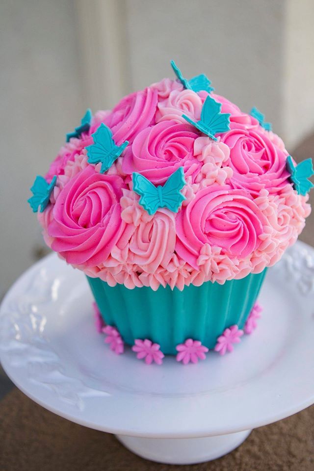 Giant Cupcake Smash Cake