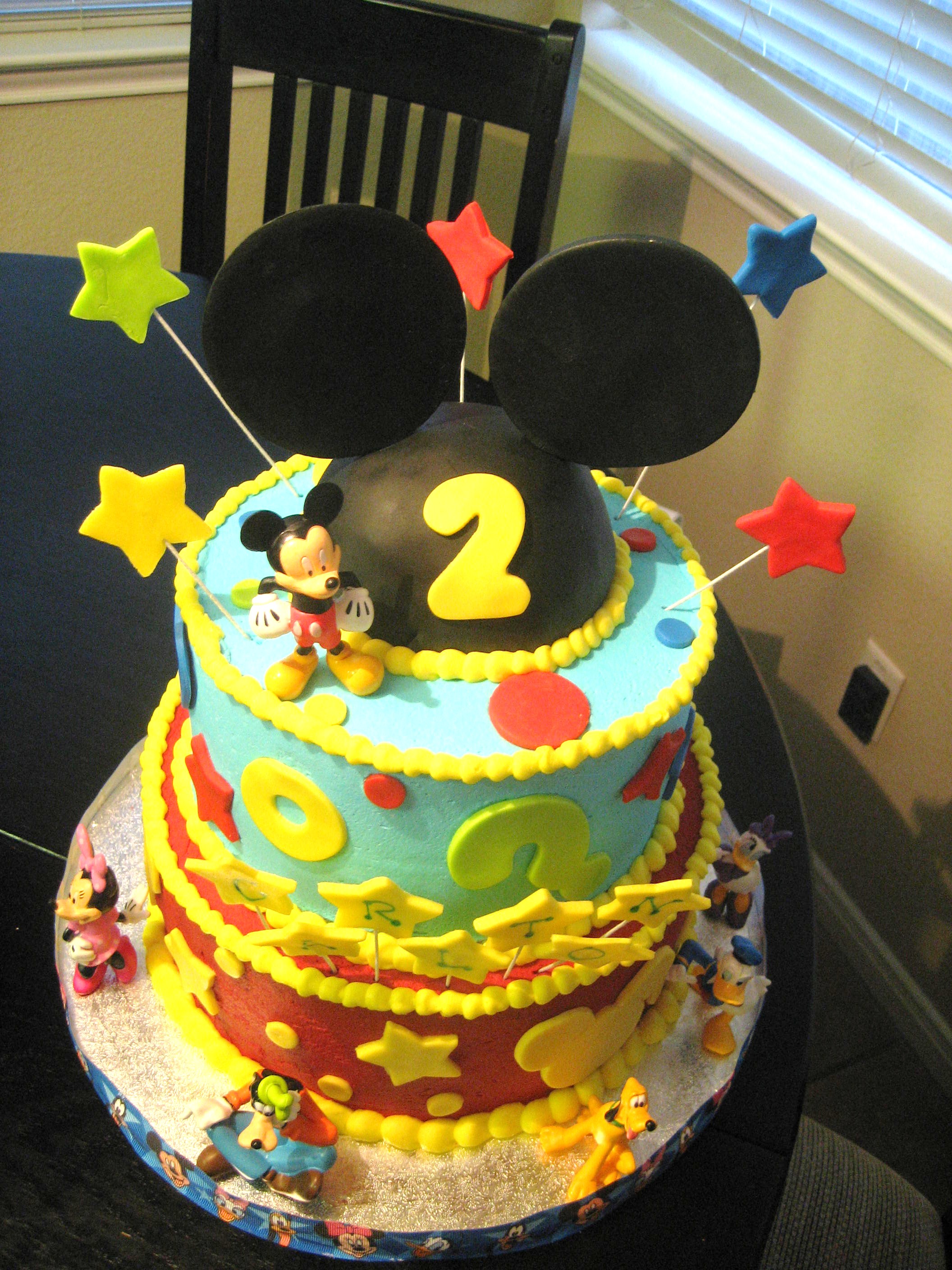 Mickey Mouse Clubhouse Cake