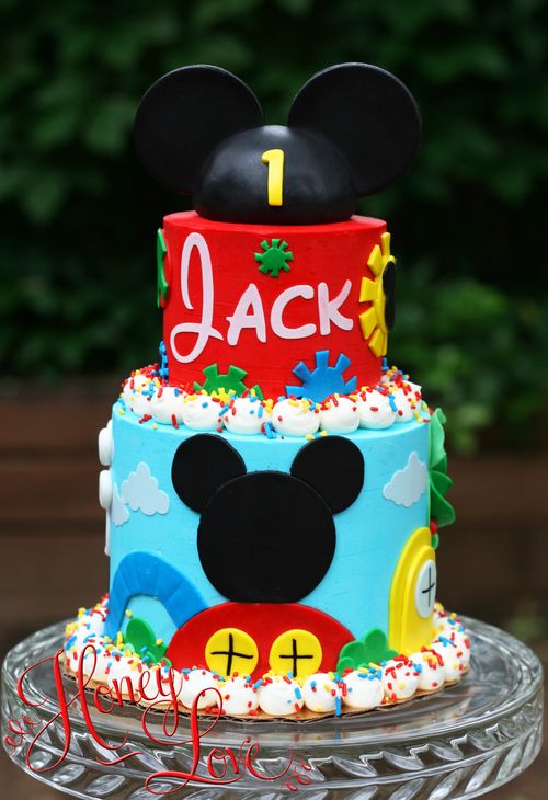 Mickey Mouse Clubhouse Cake