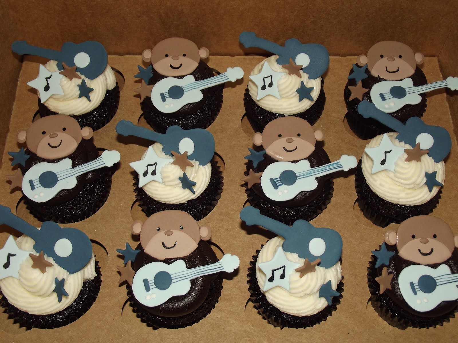 Monkey Baby Shower Cupcake Cake