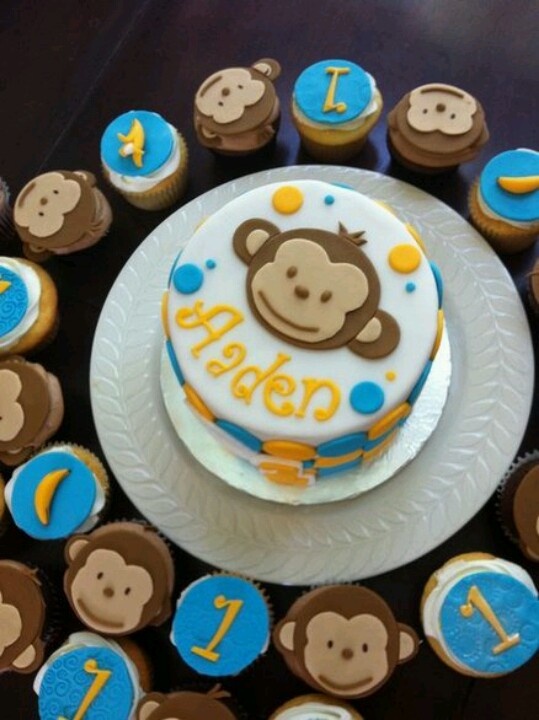 Monkey Birthday Cake & Cupcakes