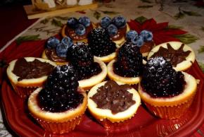 Paula Deen's Easy Cheesecake Cupcakes