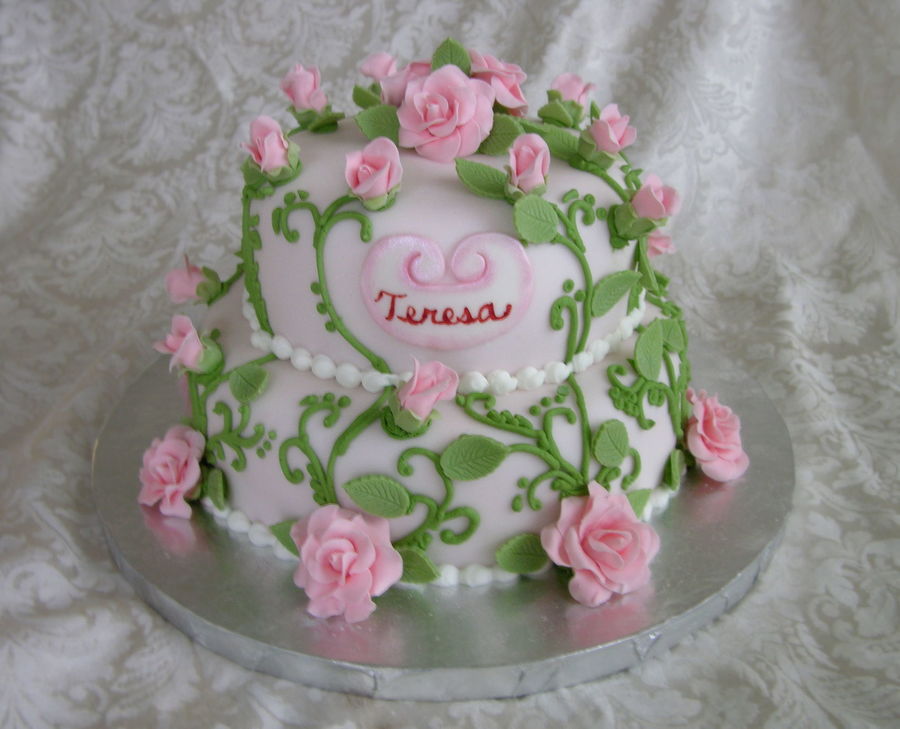 Pink Roses Birthday Cake