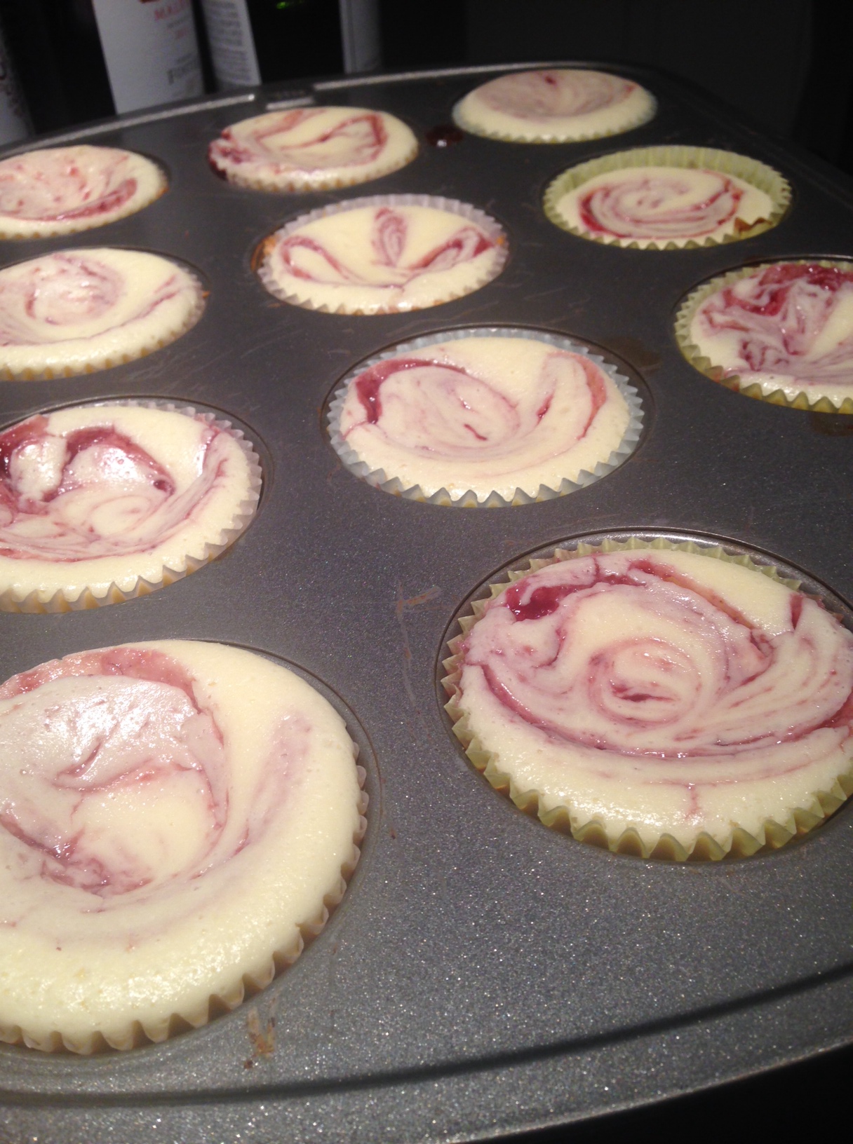 Raspberry Swirl Cheesecake Cupcakes Recipe