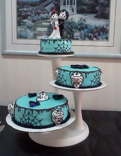 Sugar Skull Wedding Cake