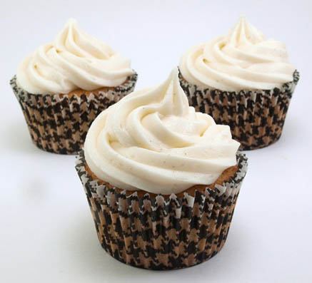 9 Photos of Vanilla Cupcakes With Cream Filling