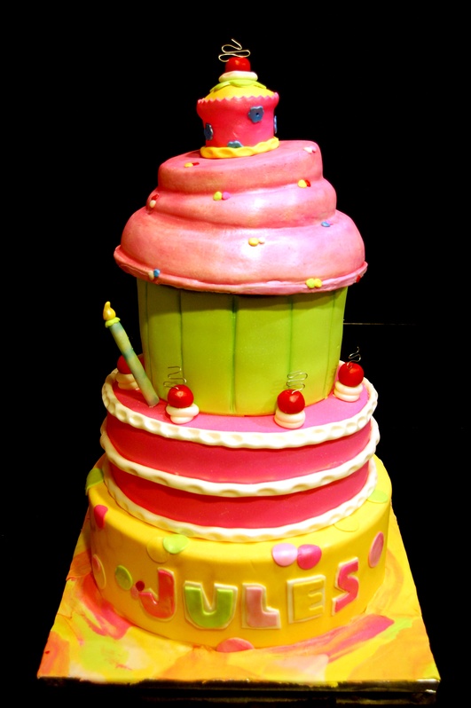 1st Birthday Giant Cupcake Cake