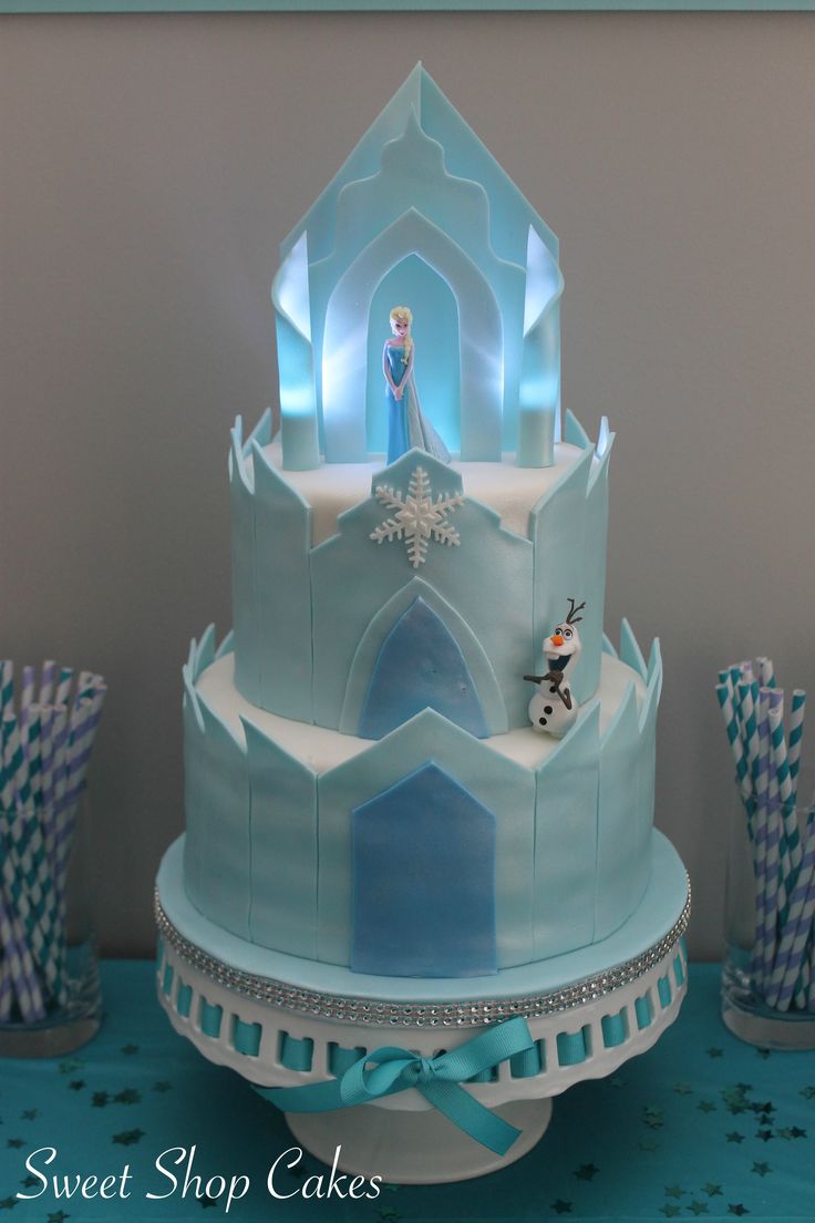 Castle Birthday Cake Frozen