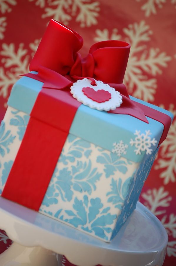 Christmas Gift Box Cake