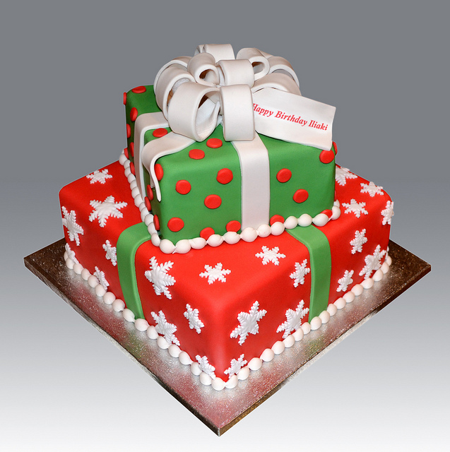 Christmas Gift Box Cake