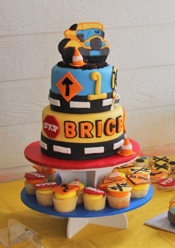 Construction Dump Truck Birthday Cake