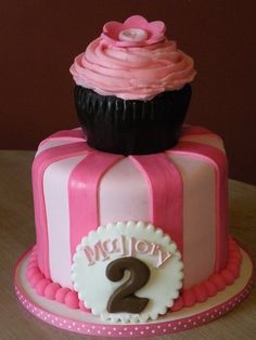 Cupcake Birthday Cake