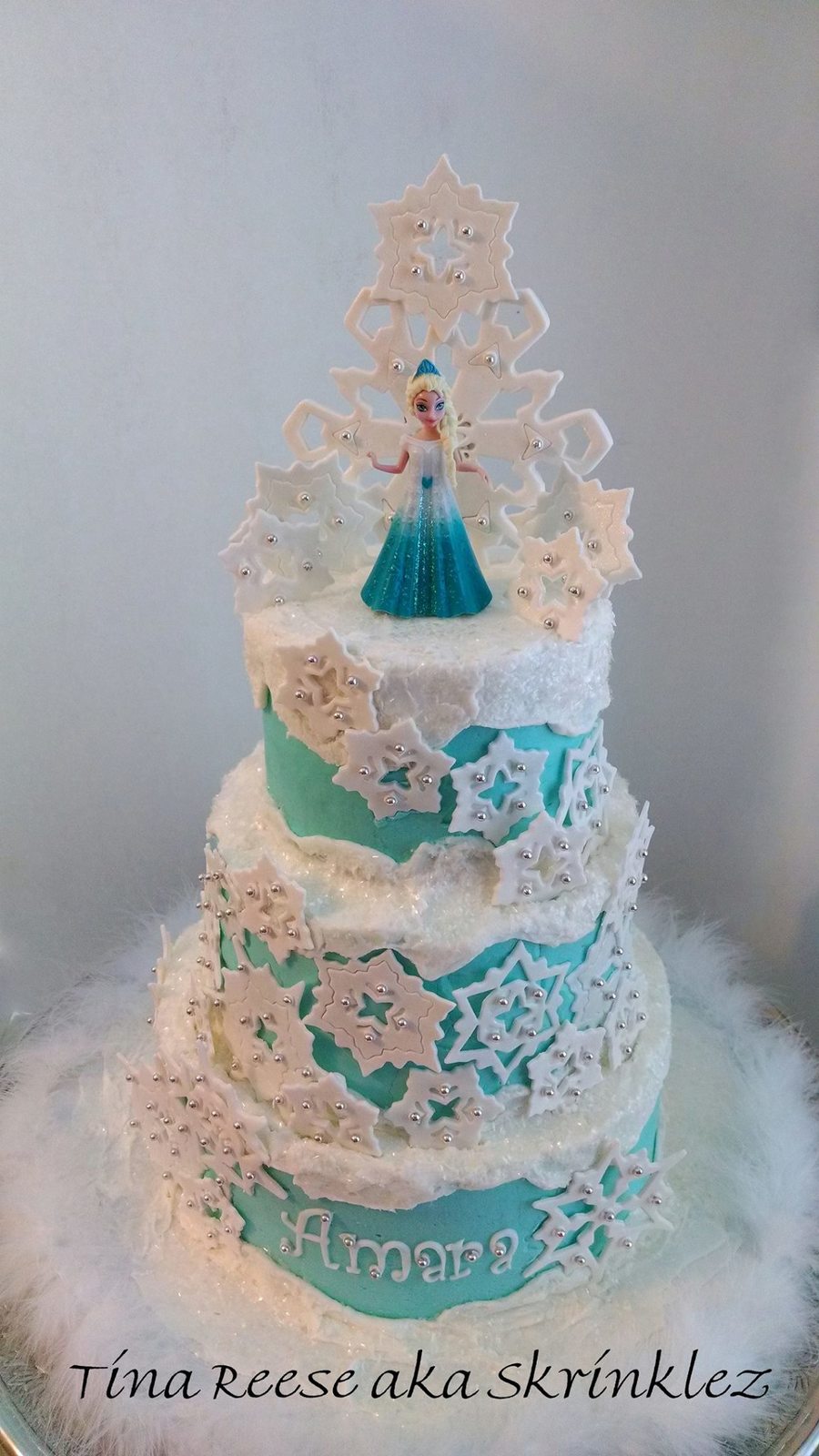 Disney Frozen Birthday Cake