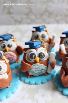 Fondant Owl Cupcake Toppers Graduation