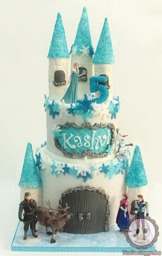 Frozen Castle Cake