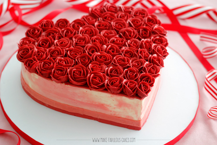 11 Photos of Valentines Heart Cakes With Buttercream Roses