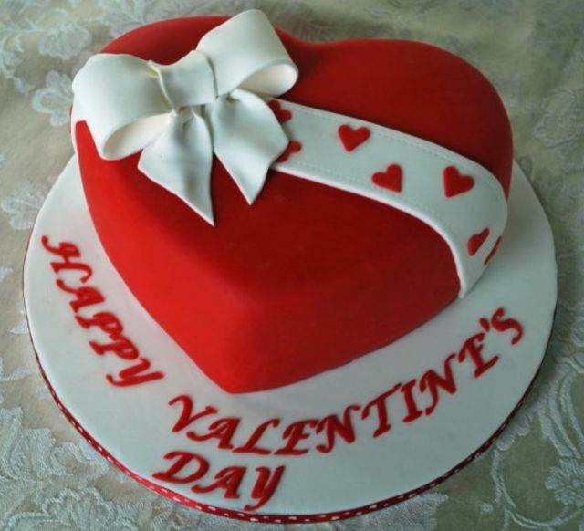 Heart Shaped Valentine Cake Ideas