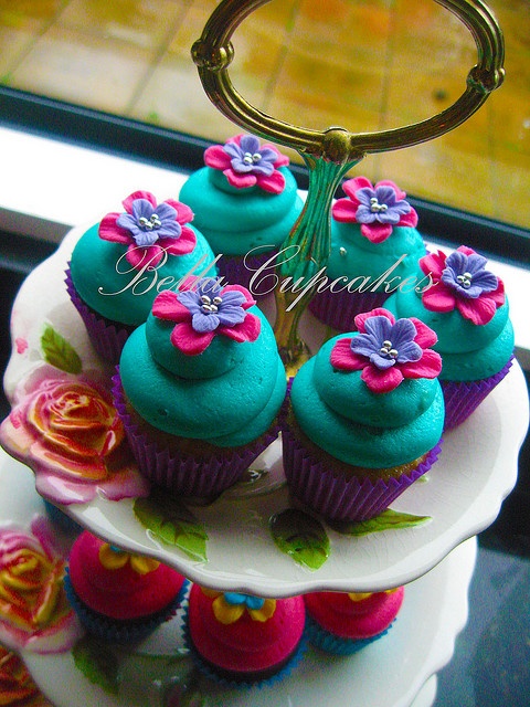 Hot Pink and Teal Cupcakes