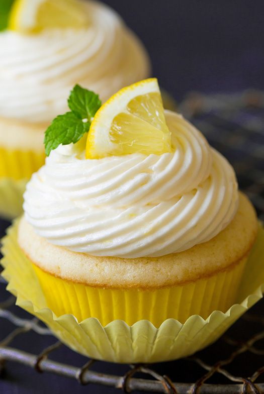 Lemon Cupcakes with Lemon Frosting