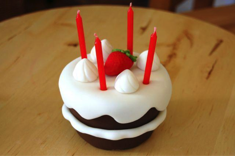 10 Photos of Small Decorated Birthday Cakes