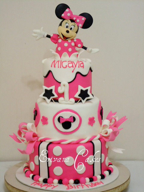 Minnie Mouse Birthday Cake