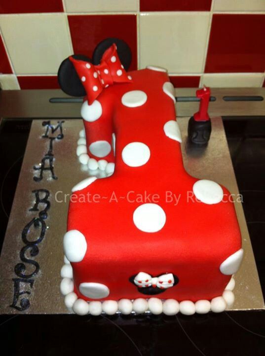 Number 1 Minnie Mouse Cake