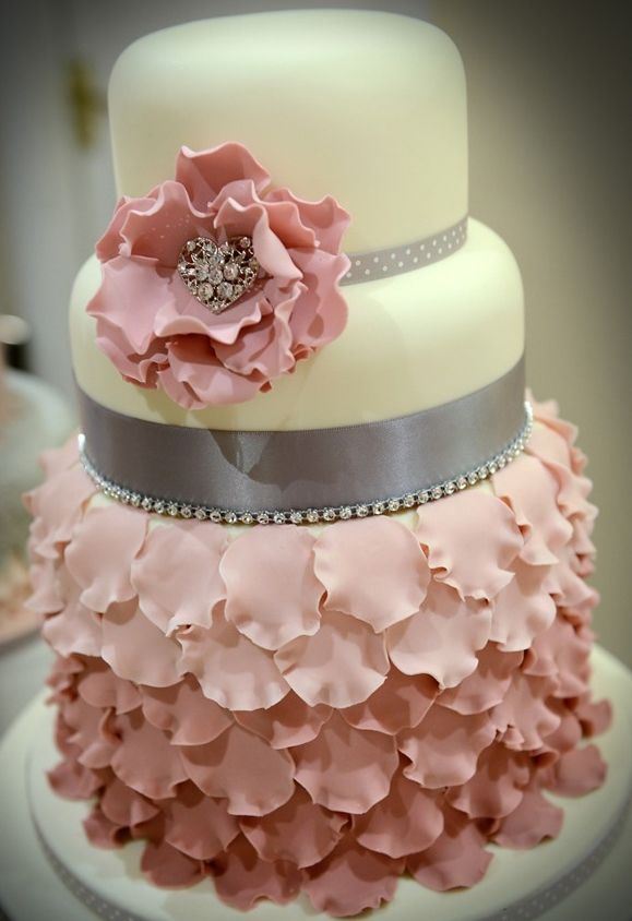 Pink & Grey Wedding Cake